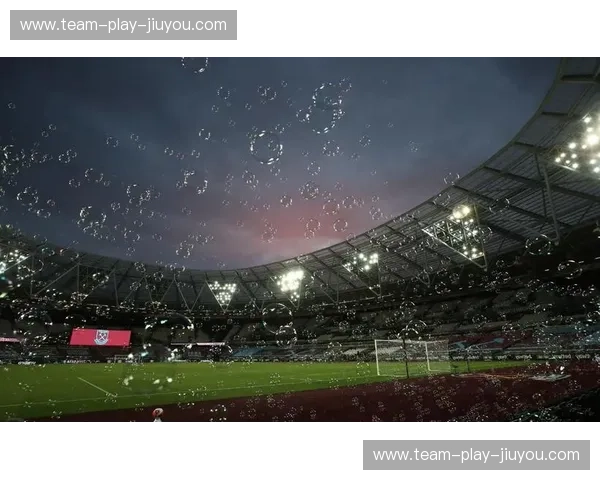 红魔撞上枪手：当英超最硬的梗，遇上最美的梦